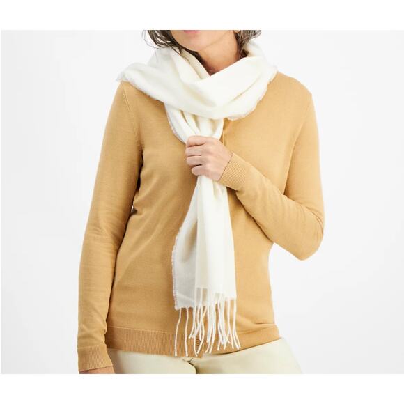 Style & Co Winter Chevron Print Super Soft Fringe Scarf NWT - Picture 6 of 10